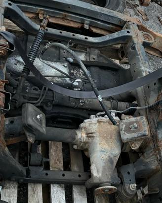 Toyota Land cruiser 100 pezzi di ricambio