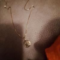 Catenina piu ciondolo oro