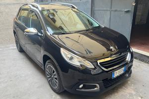 Peugeot 2008 BlueHDi 100 Allure