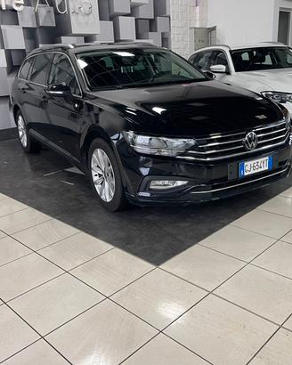 Volkswagen Passat Variant 2.0 TDI SCR EVO DSG Busi