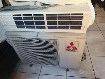 Mitsubishi Climatizzatore - Unità esterna + Split