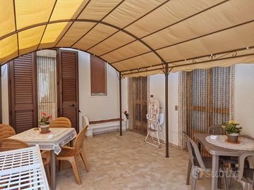 100m dal mare uin centro, 6-8posti