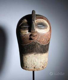 maschera africana  tribù Luba congo