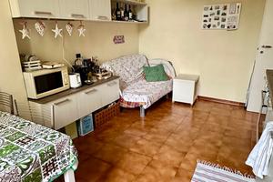 Ampia stanza singola per lavoratrice