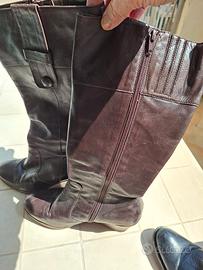 stivali usati marrone bruciato in pelle 
