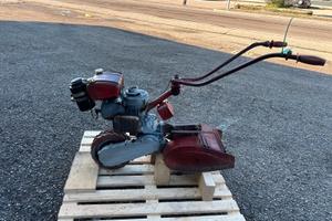motocoltivatore Benassi con fresa da 33 cm