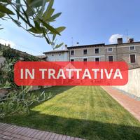 CASA INDIPENDENTE A ACQUANEGRA SUL CHIESE