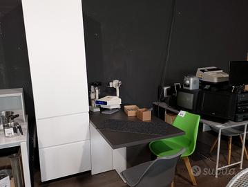 angolo cucina attrezzato