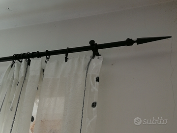 Tende e Pali per tende in ferro battuto