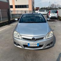Opel Tigra TwinTop 1.4 16V Sport
