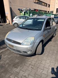 Ricambi Ford Fiesta 1.2 16V 3P Ambiente Anno 2004 