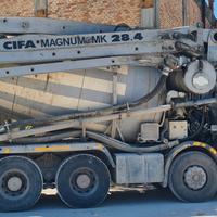 Betonpompa Iveco Eurotrakker 440cv CIFA Magnum 28.
