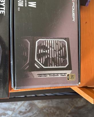 ALIMENTATORE 850W 80plus gold