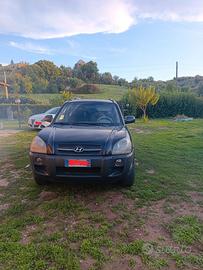 hyundai  tucson