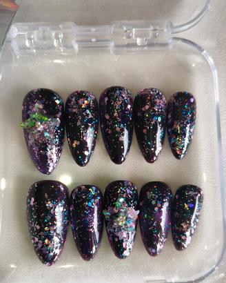 Unghie PressOn Galaxy fatte a mano  riutilizzabili
