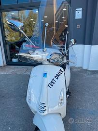 Piaggio Vespa 125 Sprint Sport