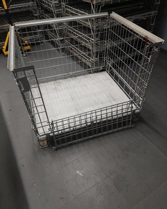 ceste in acciaio per bottiglie  vino