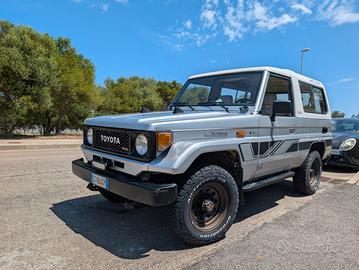 Toyota Land Cruiser BJ73 1987