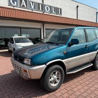 Nissan Terrano II 2.7 turbodiesel 3 porte SE