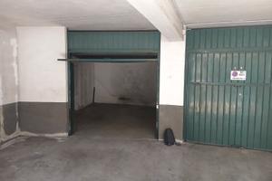 Box auto interrato privato doppio / garage 25 mq