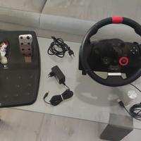 Volante  Driving Force GT + pedaliera del G29