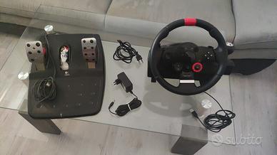 Volante  Driving Force GT + pedaliera del G29