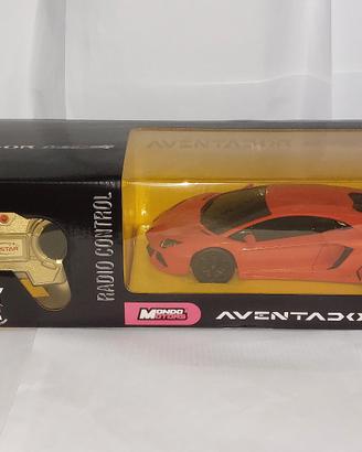 Lamborghini aventador radiocomandata rastar 1/24