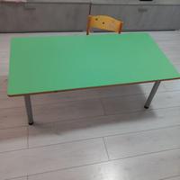 tavolino wesco e sedie