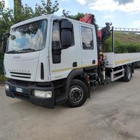 Eurocargo 130E18 Doppia cabina con gru Fassi