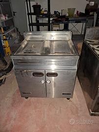 Cucina Professionale Completa+Cappa D'aspirazione 