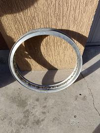 CERCHI IN ALLUMINIO 80 € CADAUNO