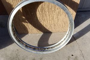 CERCHI IN ALLUMINIO 80 € CADAUNO