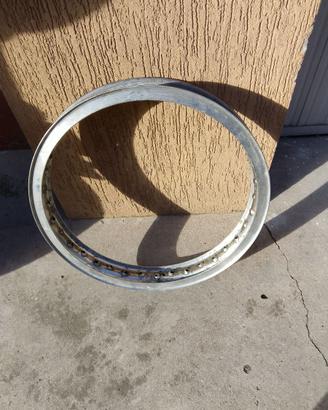 CERCHI IN ALLUMINIO 80 € CADAUNO