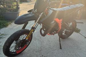 Motard yamaha