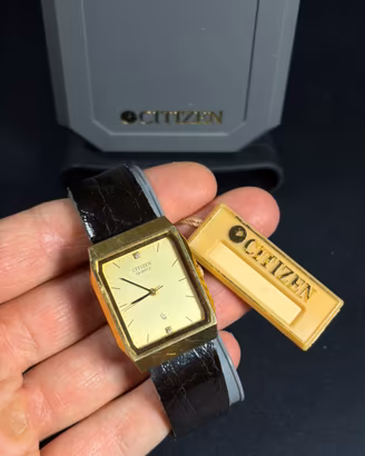 Citizen Tank Quartz con Scatola Vintage 28mm
