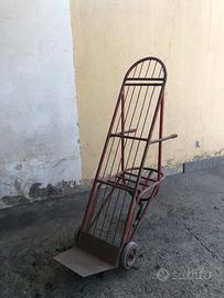 Carrello a tre da mercato