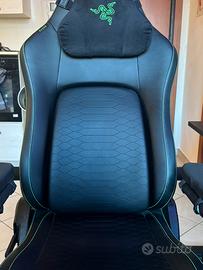 Razer Iskur V2
