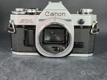 reflex analogica Canon AT-1