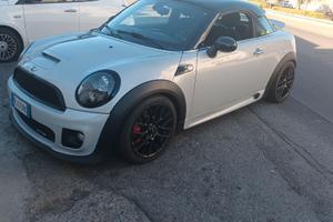 MINI John Cooper Works_ R58 1.6 turbo_211cv