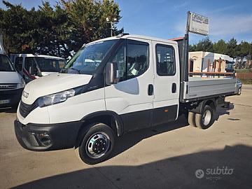 IVECO Daily 35C14 doppia cabina NUOVO