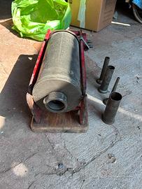 Insaccatrice a mano tre spade