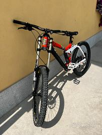 Bici mtb/downhill