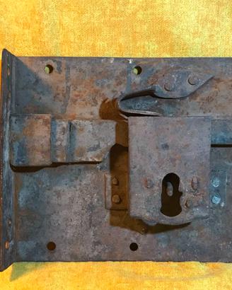 serratura antica da portone ferro battuto no chiav