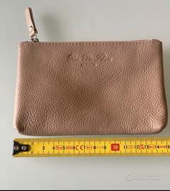 Portafoglio/ pochette beige.