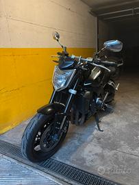 Yamaha FZ1