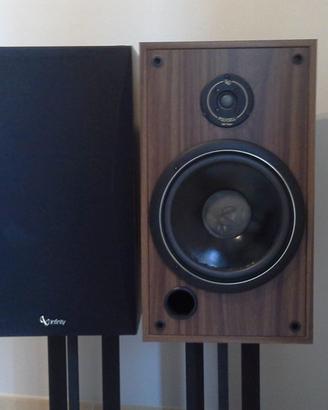 Casse Infinity, amplificatore NAD per appassionati