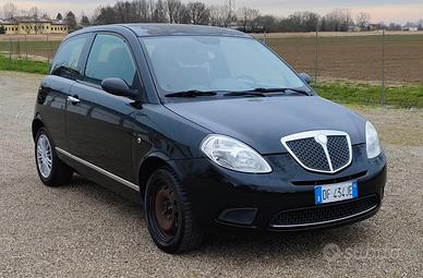 Lancia Ypsilon 1.2 Argento