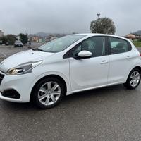 PEUGEOT 208 1.2 GPL 2017 113.000 KM NEOPATENTATI
