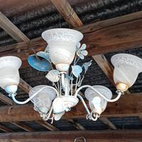 Lampadario  in ferro battuto