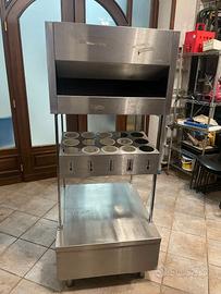 distributore pane, posate e vassoi